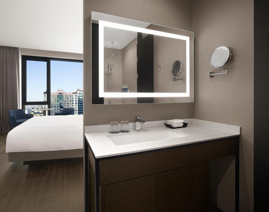 Four Points By Sheraton 수원 외부 사진